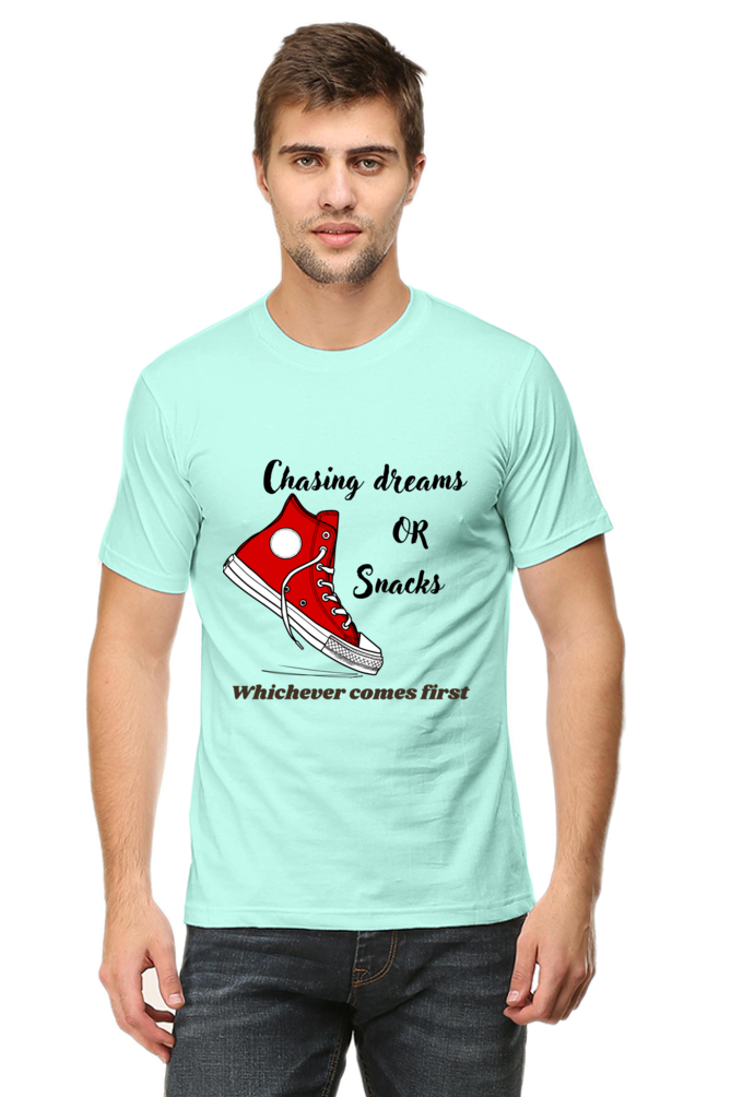 Unisex Tshirt: Chasing Dreams