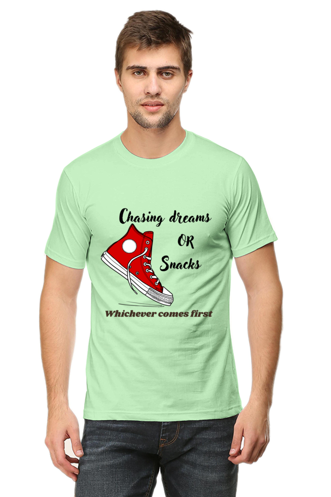 Unisex Tshirt: Chasing Dreams